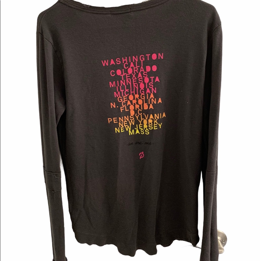 Peloton vintage cities long sleeve size S